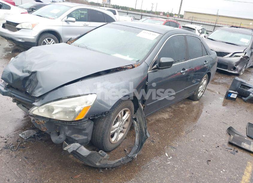 Photo 2 of 2006 Honda Accord 2.4 EX (VIN 1HGCM56736A162454)