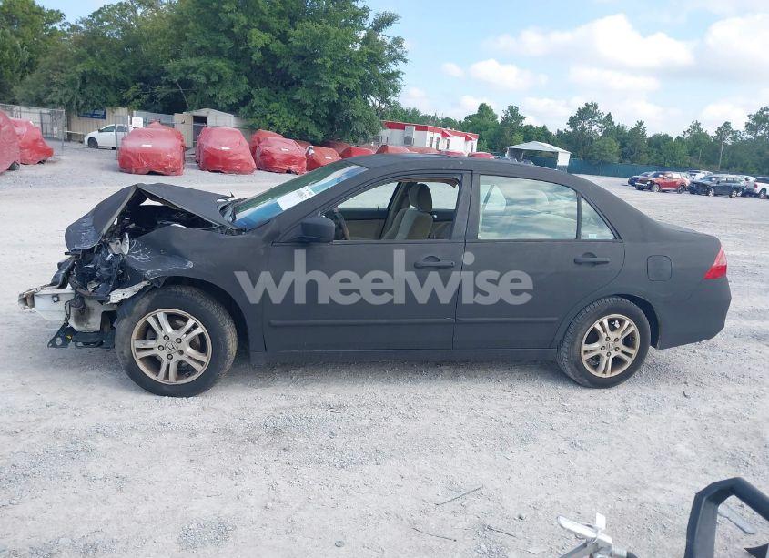Photo 15 of 2007 Honda Accord 2.4 EX (VIN 1HGCM56737A010739)