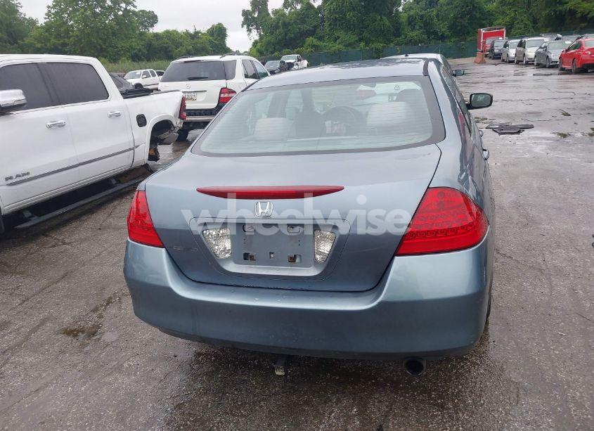 Photo 16 of 2007 Honda Accord 2.4 EX (VIN 1HGCM56737A065899)