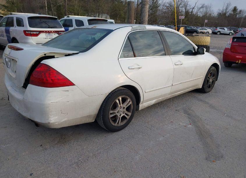 Photo 4 of 2007 Honda Accord 2.4 EX (VIN 1HGCM56737A078474)
