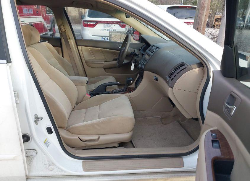Photo 5 of 2007 Honda Accord 2.4 EX (VIN 1HGCM56737A078474)