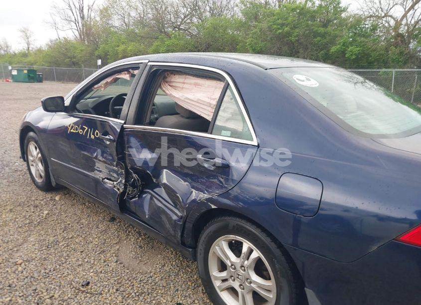 Photo 17 of 2007 Honda Accord 2.4 EX (VIN 1HGCM56737A123574)