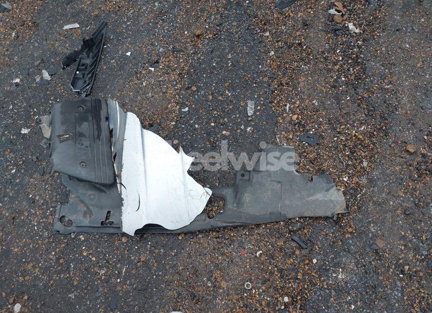 Photo 12 of 2005 Honda Accord 2.4 EX (VIN 1HGCM56745A001545)