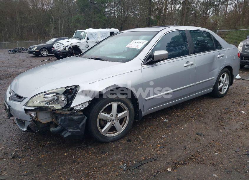 Photo 2 of 2005 Honda Accord 2.4 EX (VIN 1HGCM56745A001545)