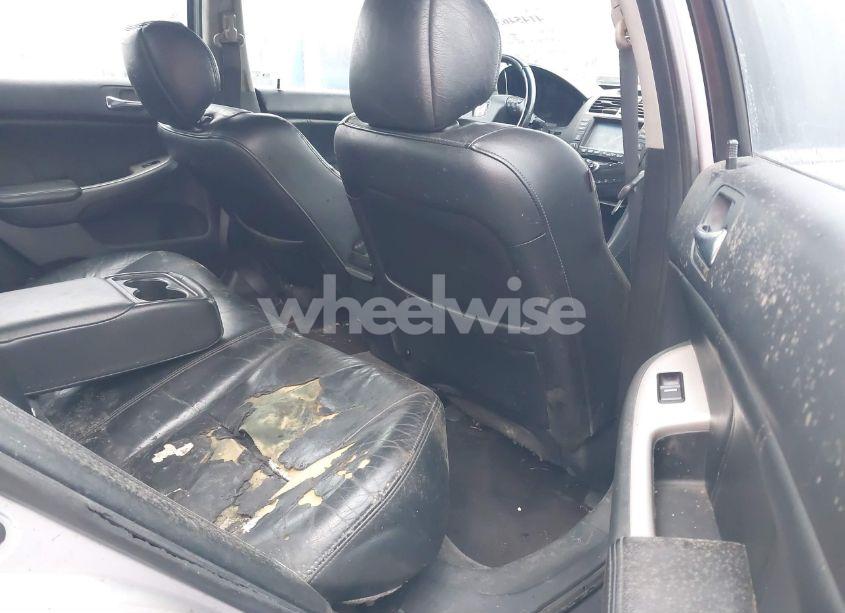 Photo 8 of 2005 Honda Accord 2.4 EX (VIN 1HGCM56745A001545)