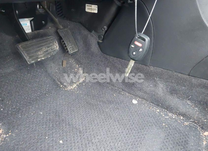 Photo 11 of 2005 Honda Accord 2.4 EX (VIN 1HGCM56745A012576)