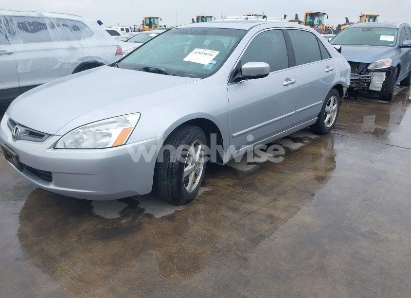 Photo 2 of 2005 Honda Accord 2.4 EX (VIN 1HGCM56745A012576)