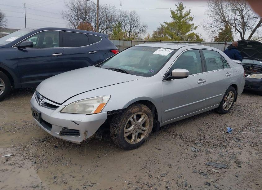 Photo 2 of 2006 Honda Accord 2.4 EX (VIN 1HGCM56746A096271)