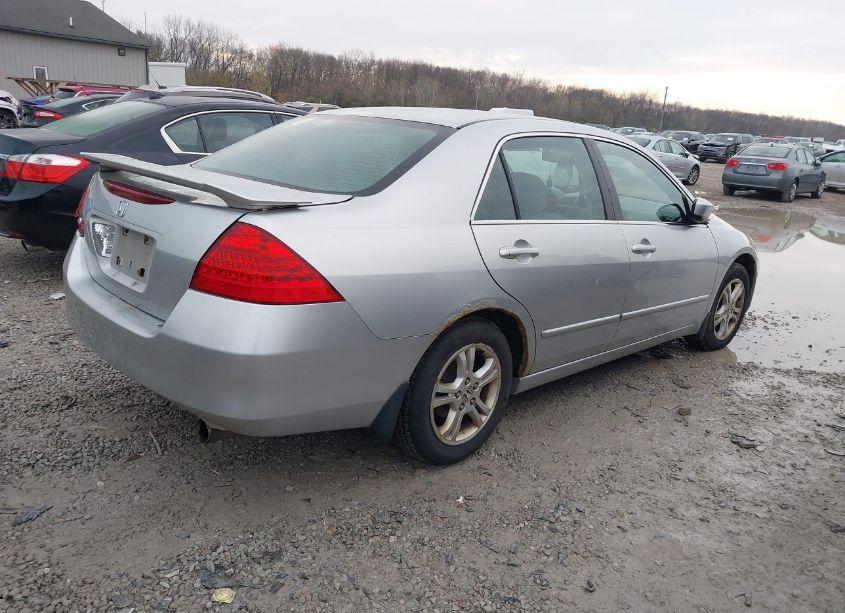 Photo 4 of 2006 Honda Accord 2.4 EX (VIN 1HGCM56746A096271)