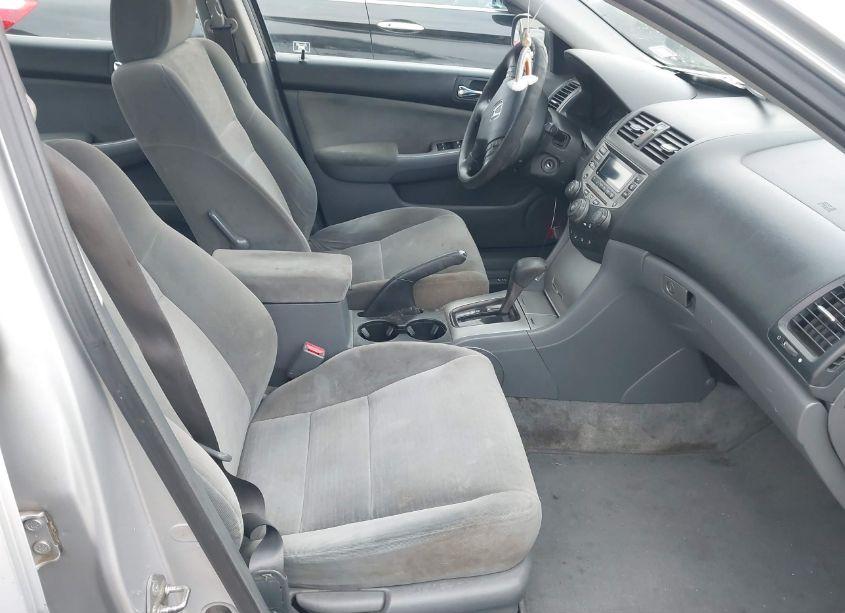 Photo 5 of 2006 Honda Accord 2.4 EX (VIN 1HGCM56746A096271)