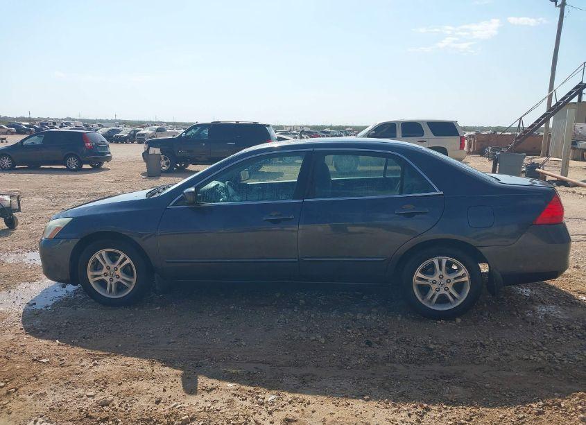 Photo 14 of 2006 Honda Accord 2.4 EX (VIN 1HGCM56746A099803)