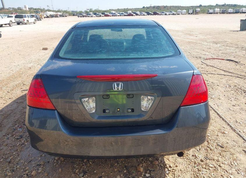 Photo 16 of 2006 Honda Accord 2.4 EX (VIN 1HGCM56746A099803)