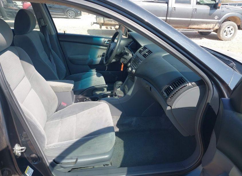 Photo 5 of 2006 Honda Accord 2.4 EX (VIN 1HGCM56746A099803)