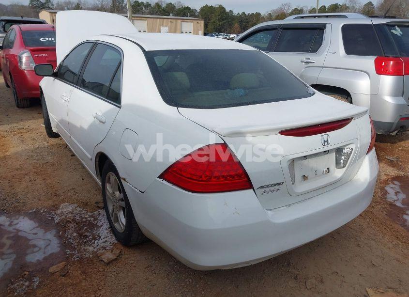 Photo 3 of 2007 Honda Accord 2.4 EX (VIN 1HGCM56747A082288)