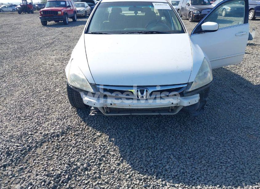 Photo 6 of 2007 Honda Accord 2.4 EX (VIN 1HGCM56747A144577)