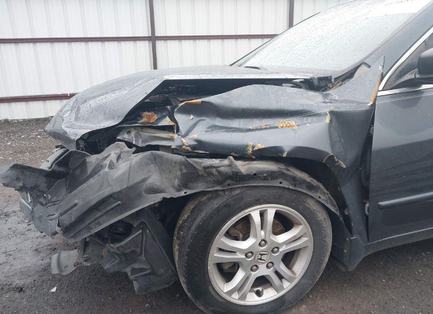 Photo 16 of 2007 Honda Accord 2.4 EX (VIN 1HGCM56747A148015)