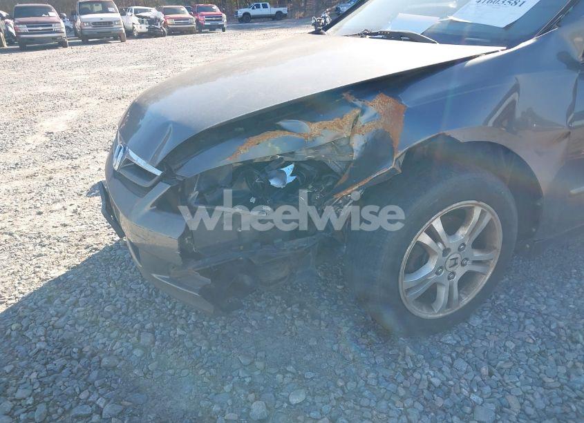 Photo 12 of 2006 Honda Accord 2.4 EX (VIN 1HGCM56756A064851)