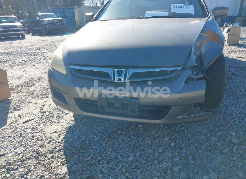 Photo 13 of 2006 Honda Accord 2.4 EX (VIN 1HGCM56756A064851)