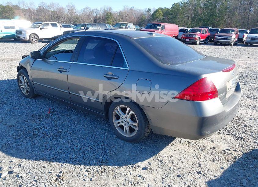 Photo 3 of 2006 Honda Accord 2.4 EX (VIN 1HGCM56756A064851)