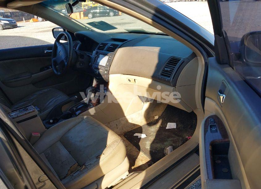 Photo 5 of 2006 Honda Accord 2.4 EX (VIN 1HGCM56756A064851)