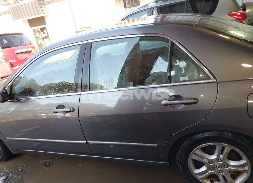 Photo 15 of 2006 Honda Accord 2.4 EX (VIN 1HGCM56756A115734)