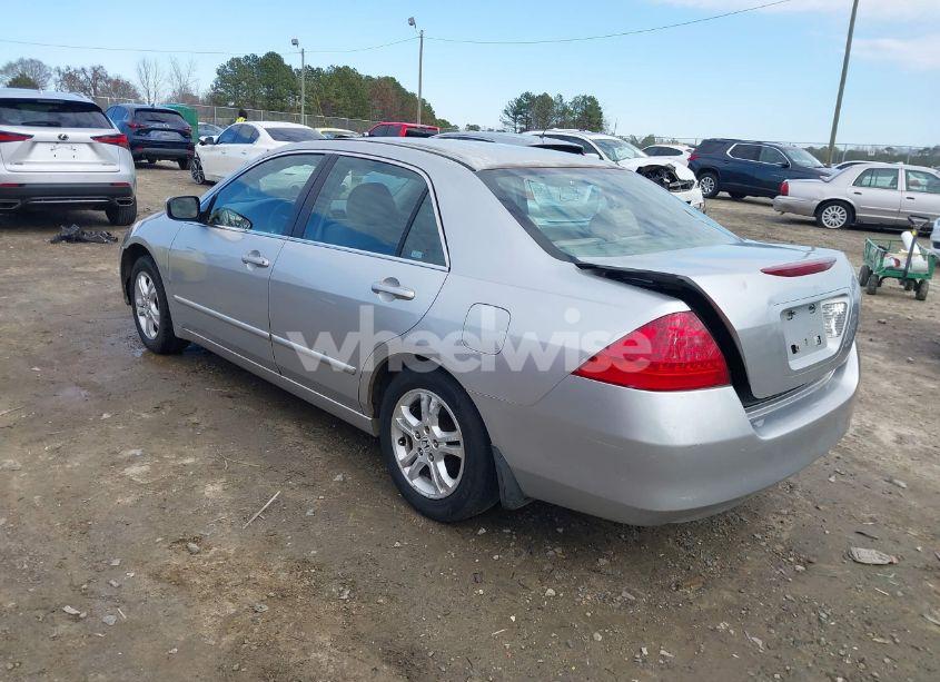 Photo 3 of 2006 Honda Accord 2.4 EX (VIN 1HGCM56756A144554)