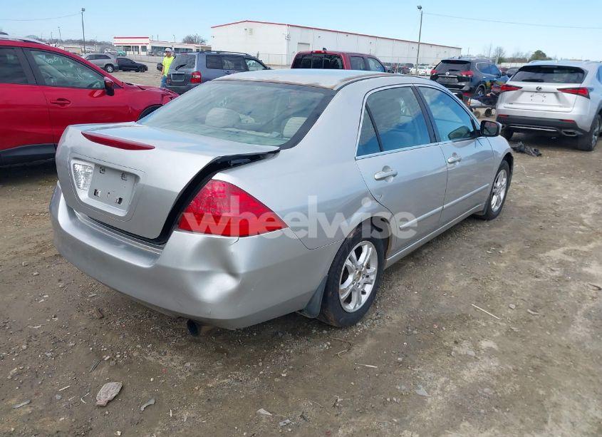 Photo 4 of 2006 Honda Accord 2.4 EX (VIN 1HGCM56756A144554)