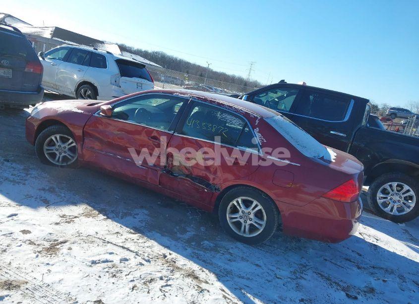 Photo 3 of 2007 Honda Accord 2.4 EX (VIN 1HGCM56757A009009)