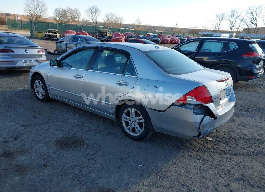 Photo 3 of 2007 Honda Accord 2.4 EX (VIN 1HGCM56757A094000)