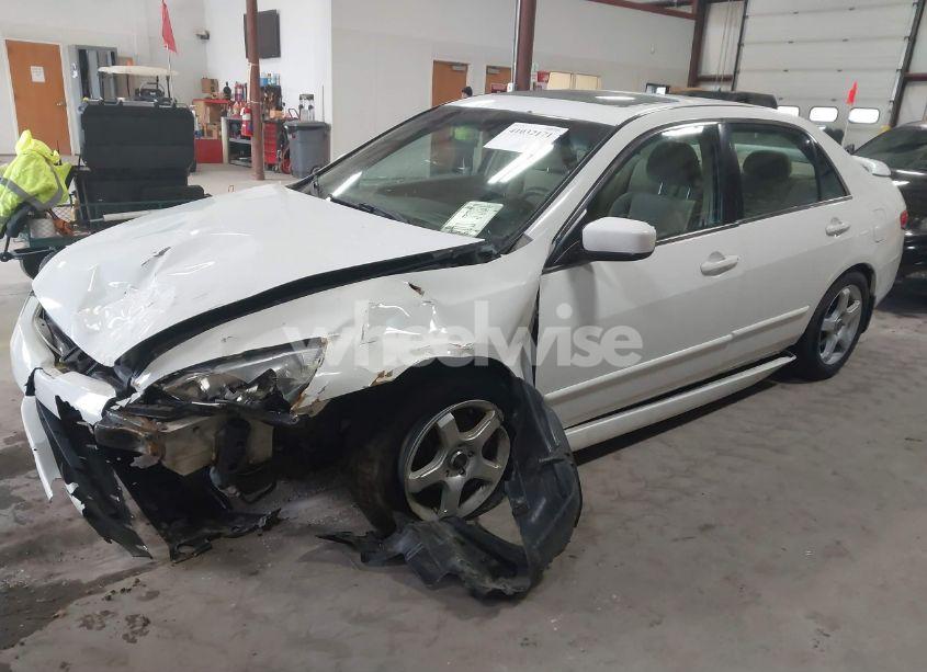 Photo 2 of 2004 Honda Accord 2.4 EX (VIN 1HGCM56764A101211)