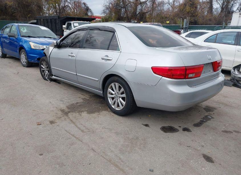 Photo 3 of 2005 Honda Accord 2.4 EX (VIN 1HGCM56765A002230)