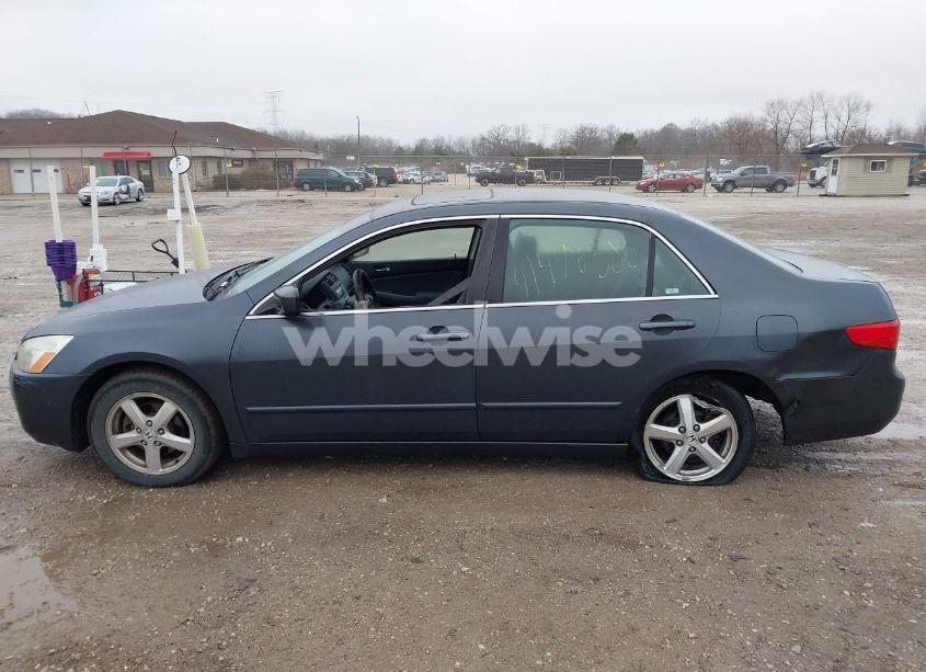 Photo 14 of 2005 Honda Accord EX (VIN 1HGCM56765A087151)