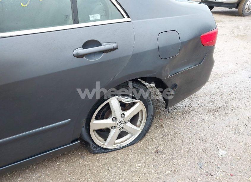 Photo 6 of 2005 Honda Accord EX (VIN 1HGCM56765A087151)