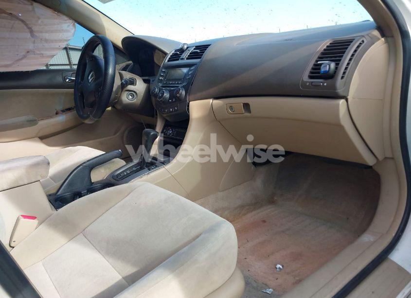 Photo 5 of 2005 Honda Accord 2.4 EX (VIN 1HGCM56765A181403)