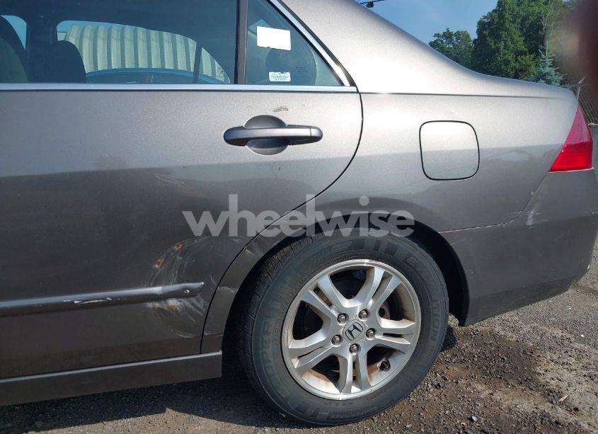 Photo 6 of 2006 Honda Accord 2.4 EX (VIN 1HGCM56766A184058)