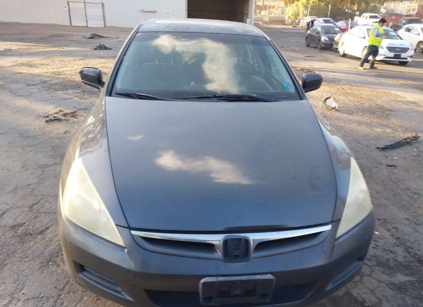 Photo 5 of 2007 Honda Accord 2.4 EX (VIN 1HGCM56767A006328)