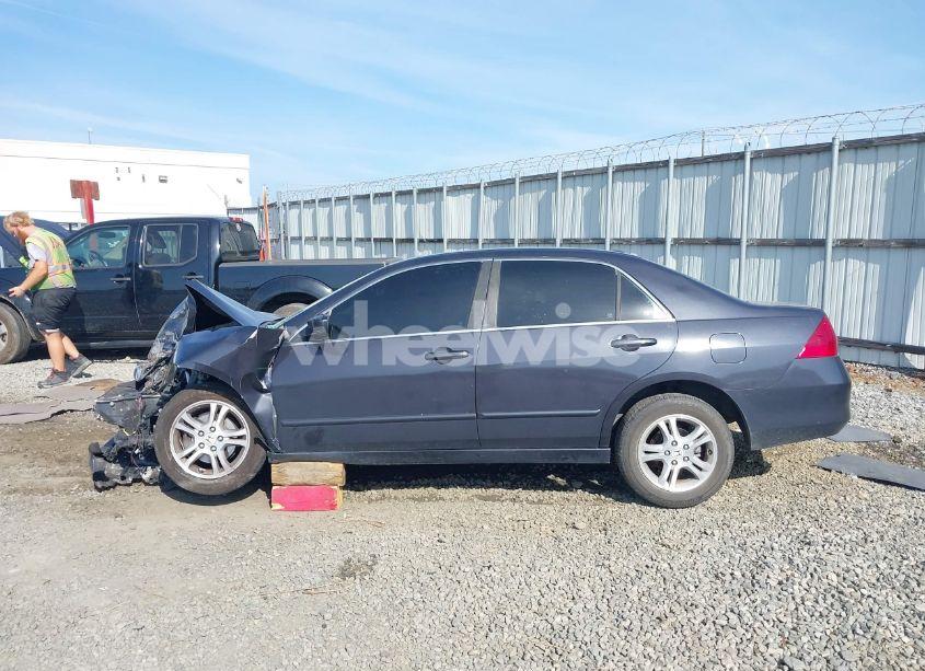 Photo 14 of 2007 Honda Accord 2.4 EX (VIN 1HGCM56767A010508)