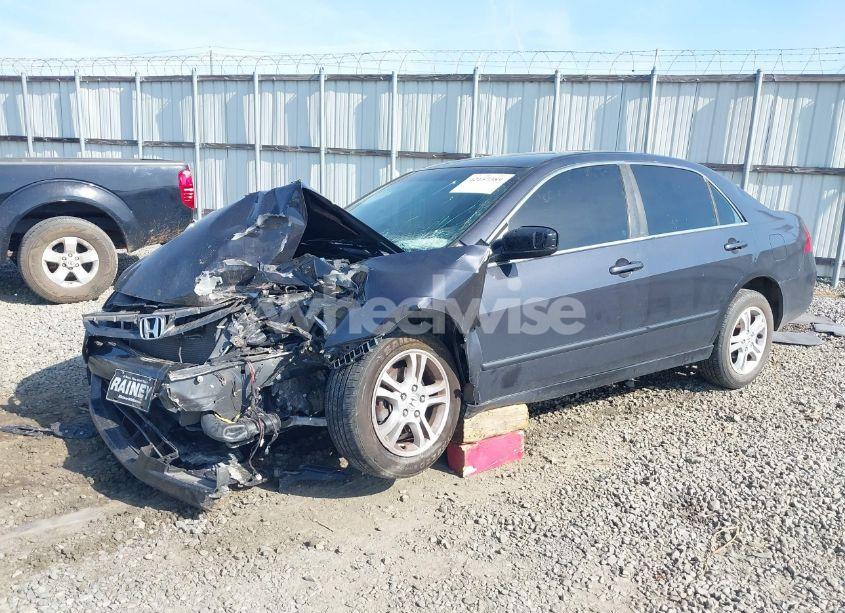 Photo 2 of 2007 Honda Accord 2.4 EX (VIN 1HGCM56767A010508)