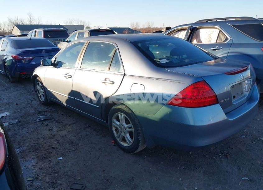 Photo 3 of 2007 Honda Accord 2.4 EX (VIN 1HGCM56767A037756)