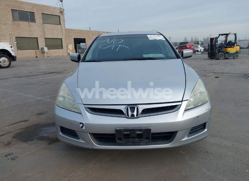 Photo 13 of 2007 Honda Accord 2.4 EX (VIN 1HGCM56767A058221)
