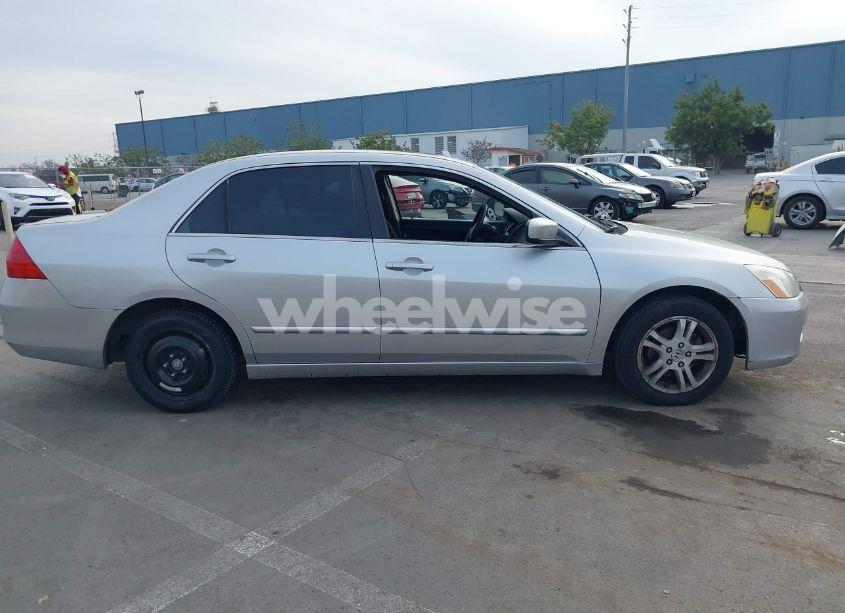 Photo 14 of 2007 Honda Accord 2.4 EX (VIN 1HGCM56767A058221)