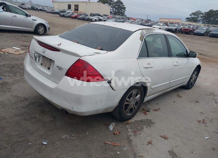 Photo 4 of 2007 Honda Accord 2.4 EX (VIN 1HGCM56767A068991)