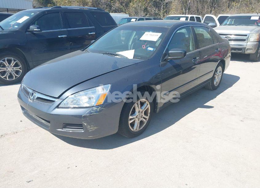 Photo 2 of 2007 Honda Accord 2.4 EX (VIN 1HGCM56767A099819)