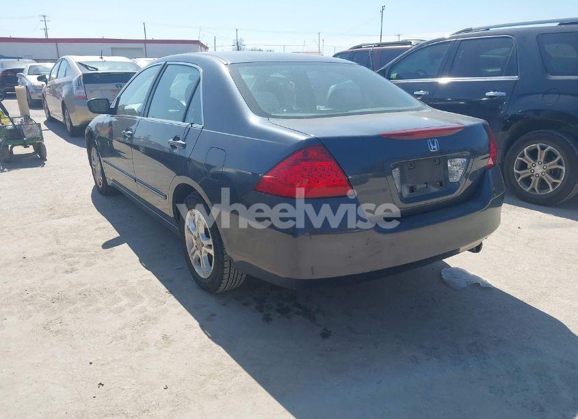 Photo 3 of 2007 Honda Accord 2.4 EX (VIN 1HGCM56767A099819)
