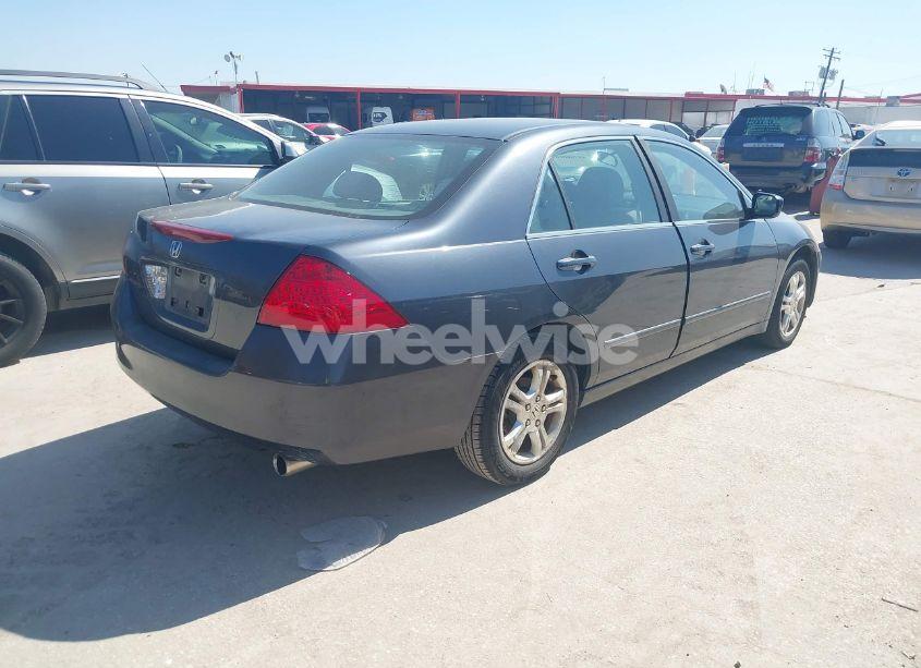 Photo 4 of 2007 Honda Accord 2.4 EX (VIN 1HGCM56767A099819)