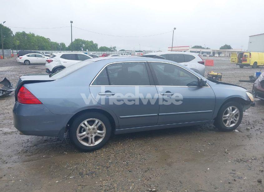 Photo 13 of 2007 Honda Accord 2.4 EX (VIN 1HGCM56767A143446)