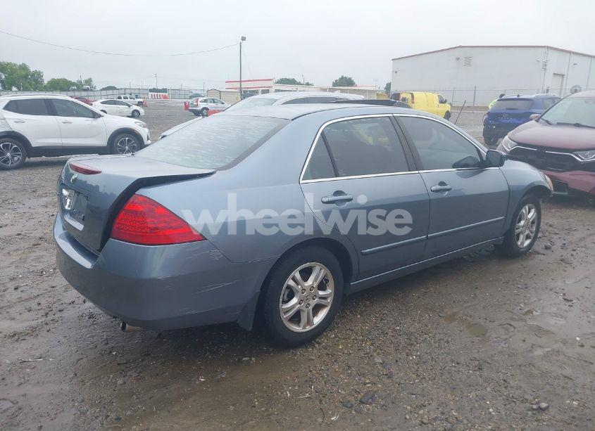 Photo 4 of 2007 Honda Accord 2.4 EX (VIN 1HGCM56767A143446)