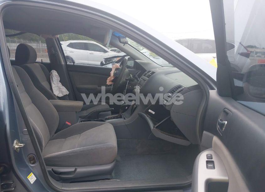Photo 5 of 2007 Honda Accord 2.4 EX (VIN 1HGCM56767A143446)