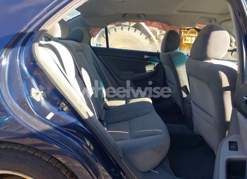 Photo 8 of 2005 Honda Accord 2.4 EX (VIN 1HGCM56775A012412)