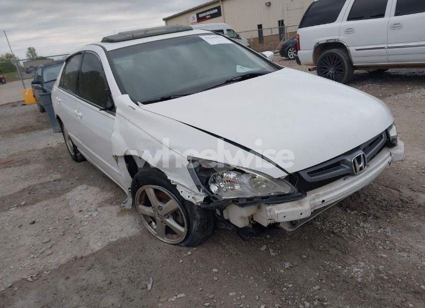 Photo 5 of 2005 Honda Accord 2.4 EX (VIN 1HGCM56775A027976)